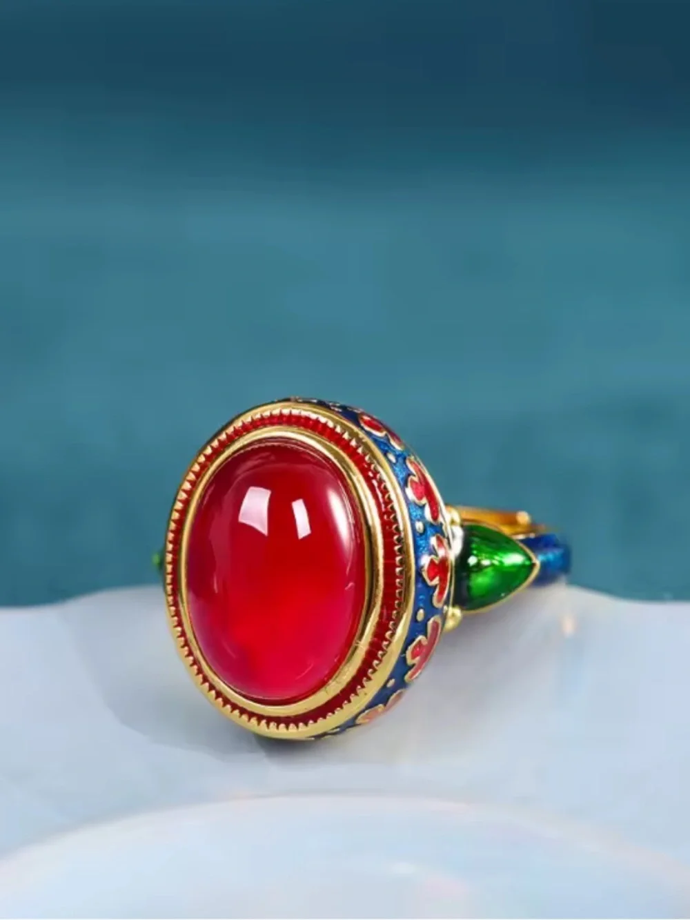 Royal Verona Cabochon Statement Ring